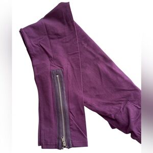 New❣️Libby. Edelman Zipper Purple Leggings Zipper Detail Large